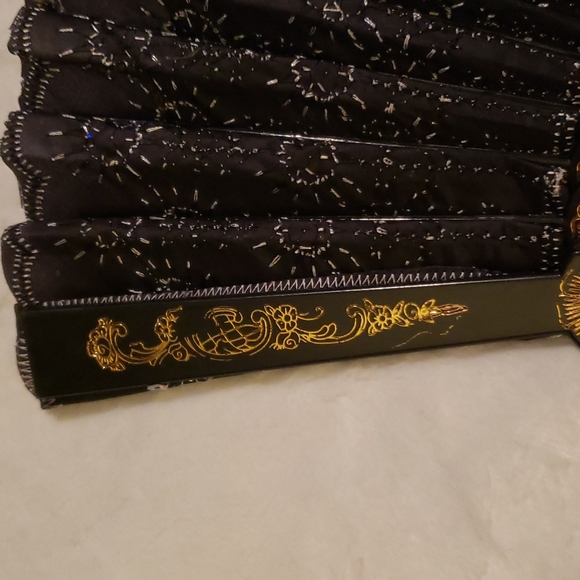 Victorian Fan - Picture 2 of 3